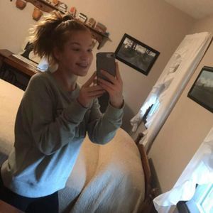 Meet your Posher, Hailey